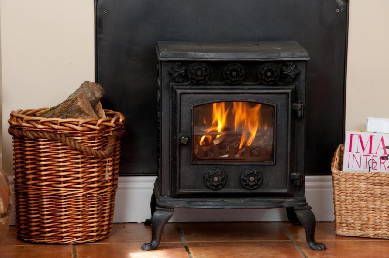 Abhainn Ri Cottages Blessington Extérieur photo