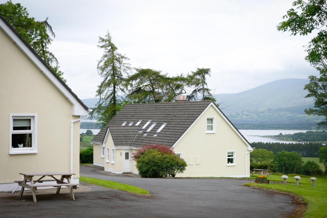 Abhainn Ri Cottages Blessington Extérieur photo